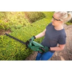 Bosch Akku-Heckenschere Easy HedgeCut 18-45 13 Bosch Akku-Heckenschere Easy HedgeCut 18-45 -Gardena Verkaufe Bosch Akku Heckenschere Easy HedgeCut 18 45@@1827020 3