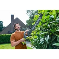 Ryobi ONE+ Akku-Heckenschere RY18HT45A-120, 18Volt -Gardena Verkaufe Ryobi ONE Akku Heckenschere RY18HT45A 120 18Volt@@1880798 2